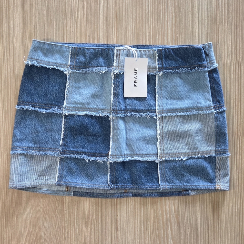 Frame The 70s Patchwork Blue Denim Mini Skirt Raw Hem Womens Size 8 - Picture 3 of 8